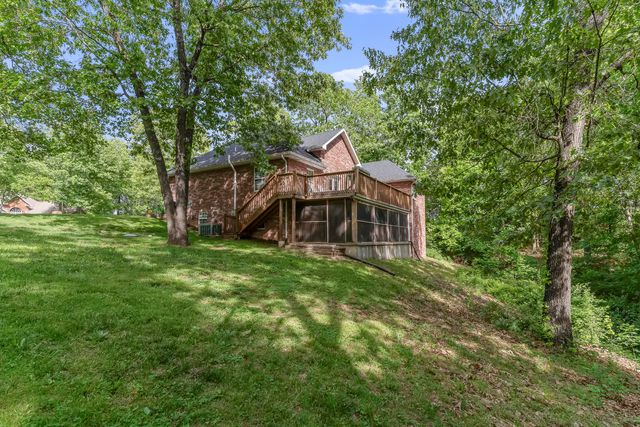 45 Stone Ridge Court, Strafford, MO 65757