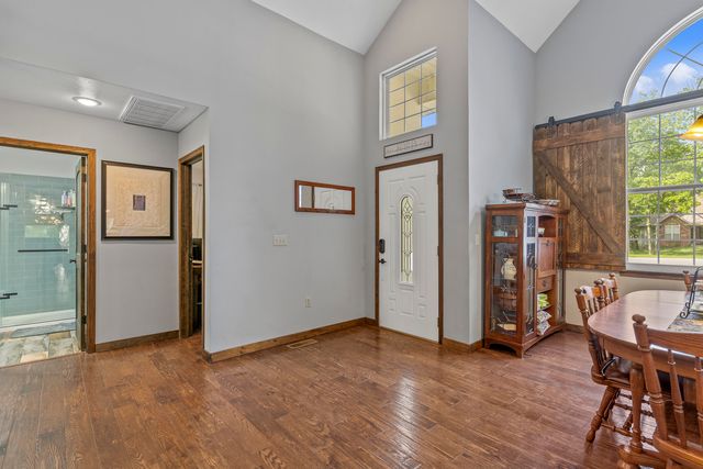 45 Stone Ridge Court, Strafford, MO 65757