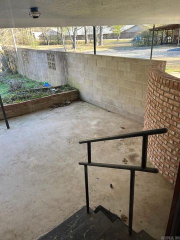 201 Grandview Heights, Mena, AR 71953