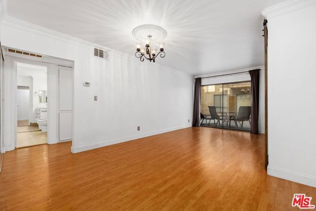 1735 N Fuller Avenue 121, Los Angeles, CA 90046