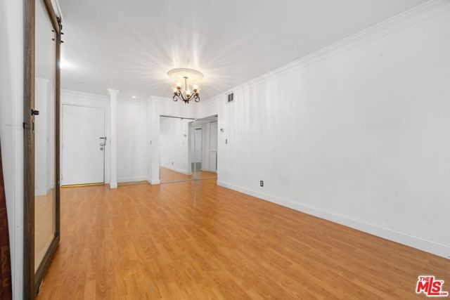 1735 N Fuller Avenue 121, Los Angeles, CA 90046