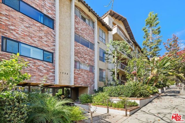 1735 N Fuller Avenue 121, Los Angeles, CA 90046