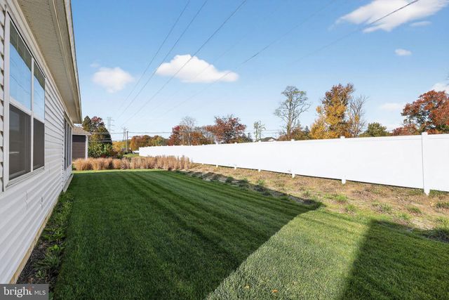 103 CONGRESSIONAL CT, Moorestown, NJ 08057