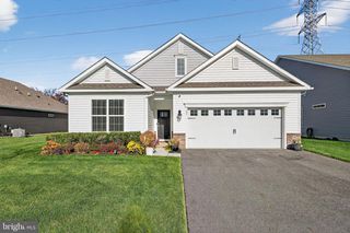 103 CONGRESSIONAL CT, Moorestown, NJ 08057