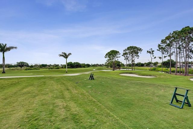 7968 SE Double Tree Drive, Hobe Sound, FL 33455