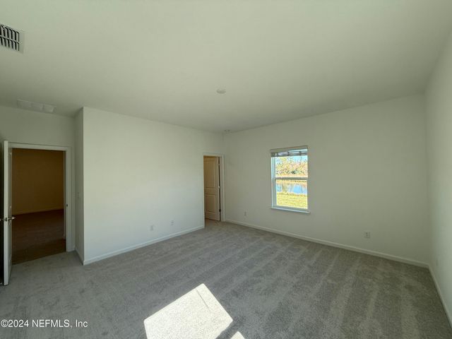 8198 HORSEBIT Circle, Jacksonville, FL 32219