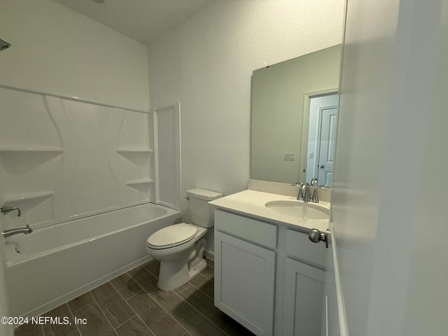 8198 HORSEBIT Circle, Jacksonville, FL 32219