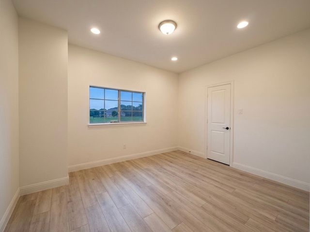 26 Windsor Drive, Mclendon Chisholm, TX 75032