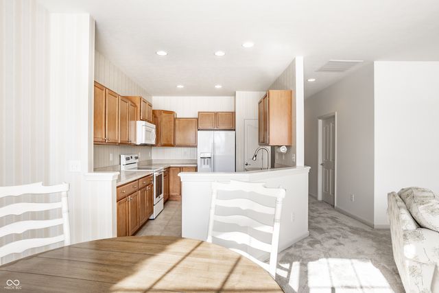 15959 Lambrusco Way, Fishers, IN 46037