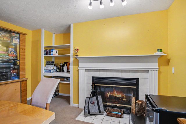 4699 Raintree Drive SE, Kentwood, MI 49512