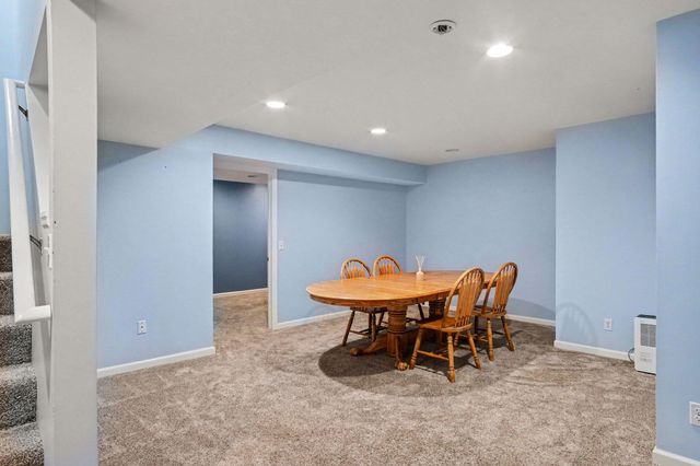 4699 Raintree Drive SE, Kentwood, MI 49512