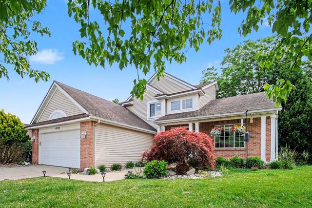 4699 Raintree Drive SE, Kentwood, MI 49512
