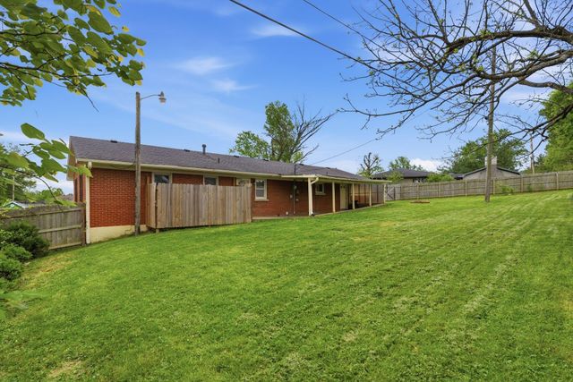 54 Locust Drive, Winchester, KY 40391