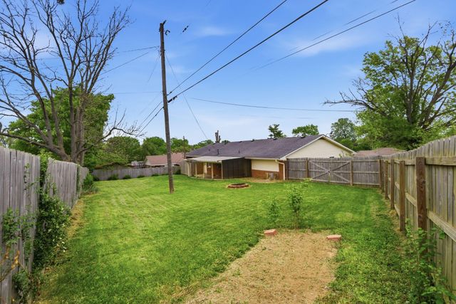 54 Locust Drive, Winchester, KY 40391