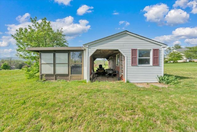 4315 W Lynchburg Salem Turnpike, Thaxton, VA 24174