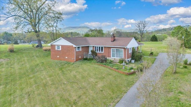 4315 W Lynchburg Salem Turnpike, Thaxton, VA 24174