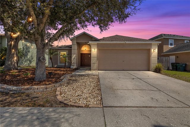 25016 HYDE PARK BOULEVARD, Land O Lakes, FL 34639