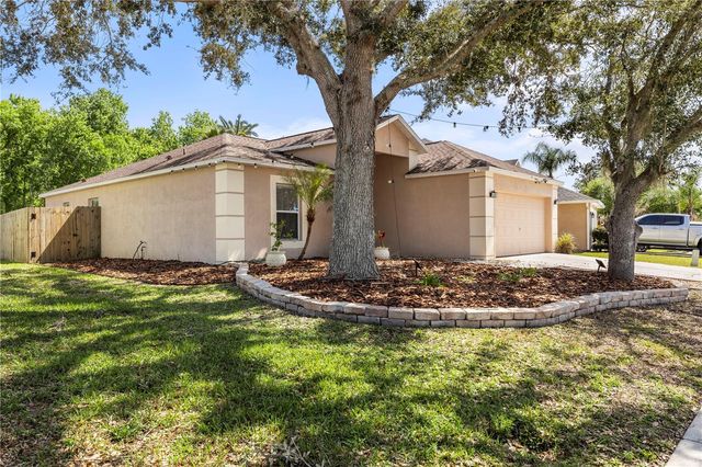 25016 HYDE PARK BOULEVARD, Land O Lakes, FL 34639