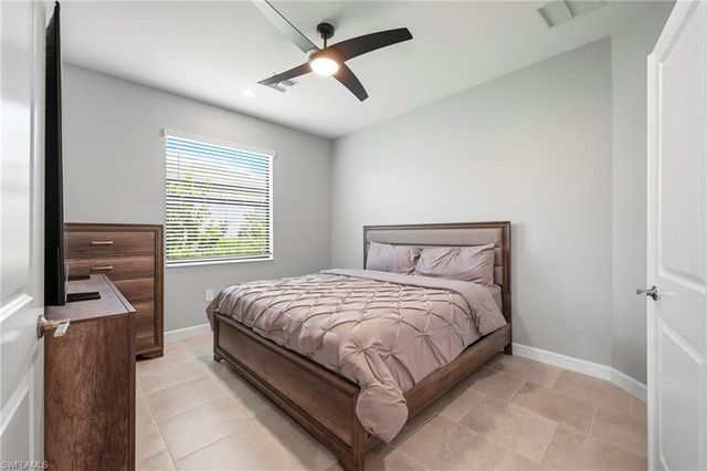 19568 Hinkley DR, Estero, FL 33928