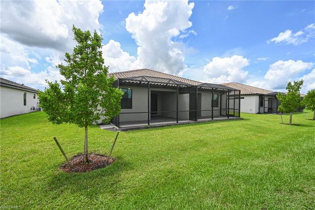 19568 Hinkley DR, Estero, FL 33928