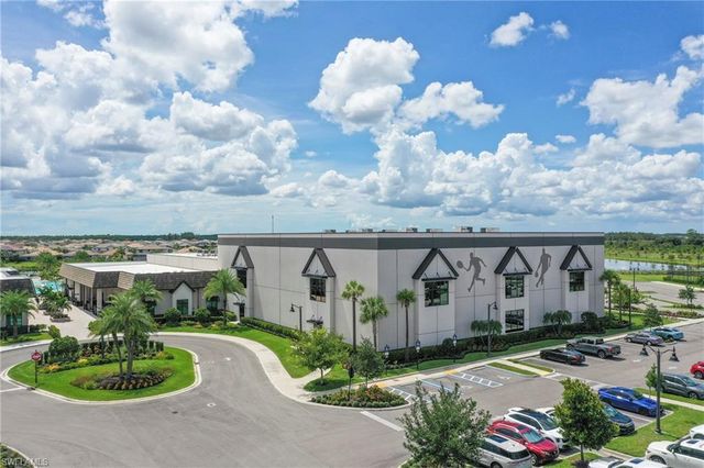 19568 Hinkley DR, Estero, FL 33928