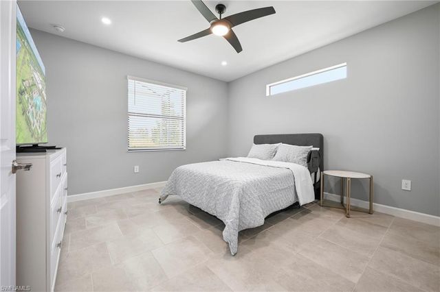 19568 Hinkley DR, Estero, FL 33928