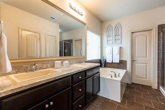 509 Vidalia Court, Fort Worth, TX 76052