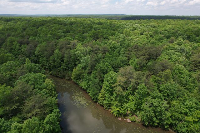 6 Beechwood Trail, Coalmont, TN 37313