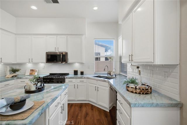 37709 Oxford Drive, Murrieta, CA 92562