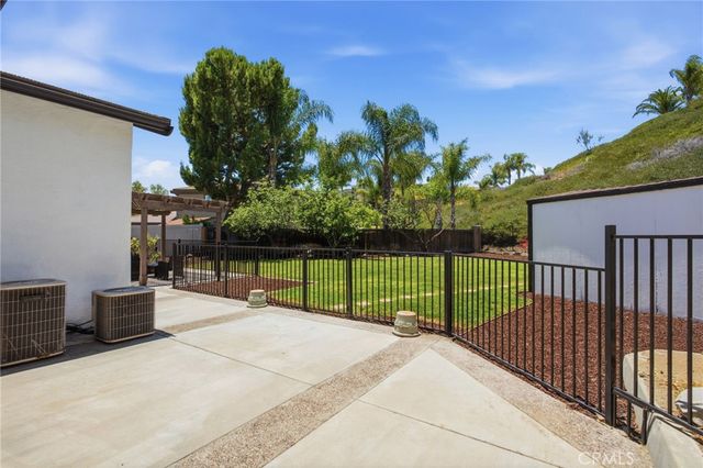 37709 Oxford Drive, Murrieta, CA 92562