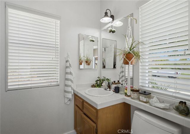 37709 Oxford Drive, Murrieta, CA 92562