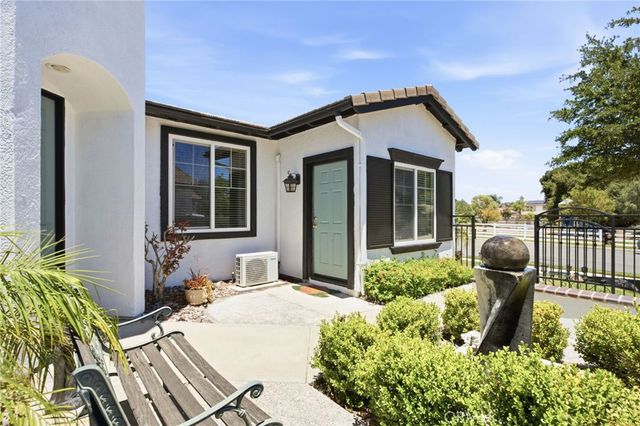 37709 Oxford Drive, Murrieta, CA 92562