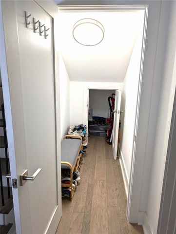 1217 Edwards Street, Houston, TX 77007