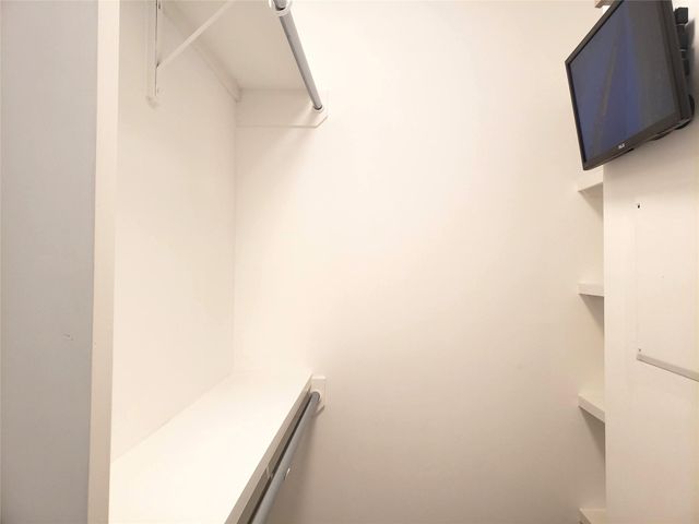 1217 Edwards Street, Houston, TX 77007