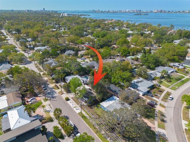 200 BROADWAY, Dunedin, FL 34698
