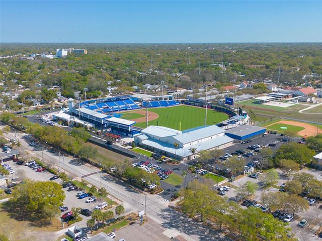 200 BROADWAY, Dunedin, FL 34698