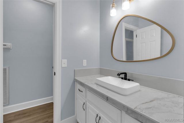 1525 Charleton Drive, Montgomery, AL 36106
