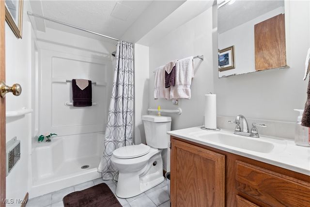 3523 Parfoure Boulevard, Uniontown, OH 44685