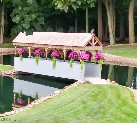 3523 Parfoure Boulevard, Uniontown, OH 44685