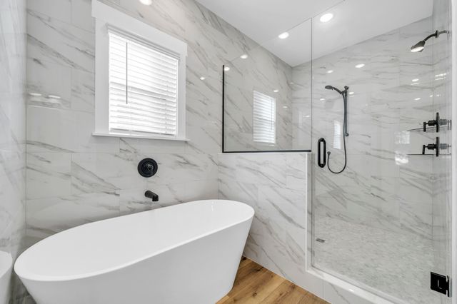 104 SW Fourth Avenue, Fort Walton Beach, FL 32548