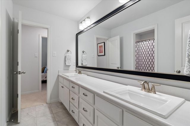 3009 Aberdeen Drive, The Colony, TX 75056