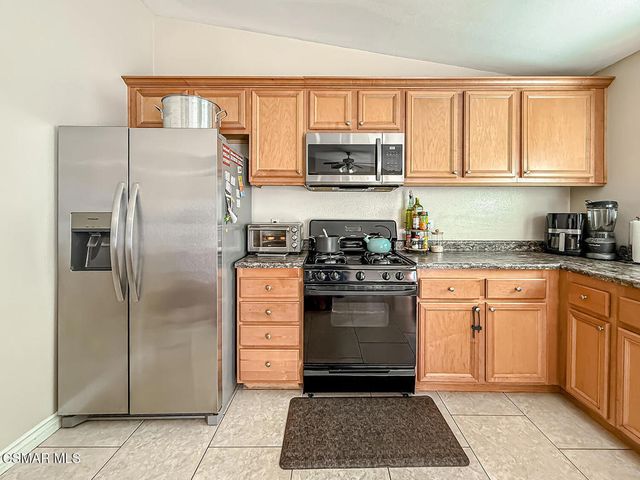 14466 Loyola Street, Moorpark, CA 93021