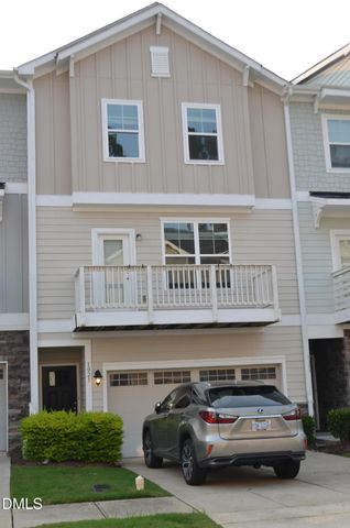 1021 Diamond Dove Lane, Apex, NC 27502