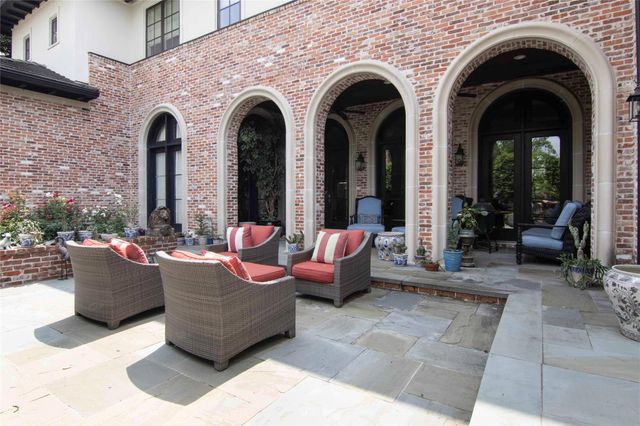 3503 Newcastle Drive, Houston, TX 77027