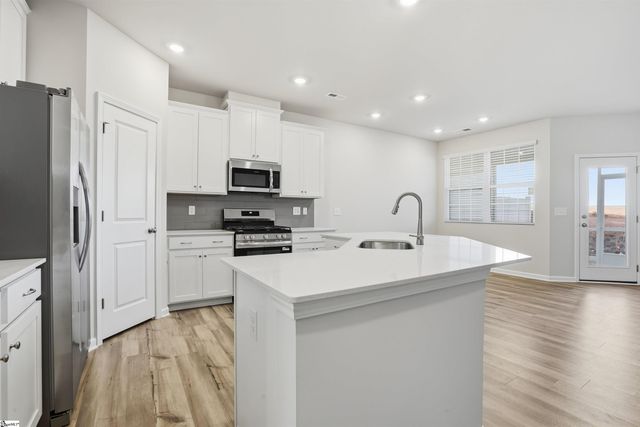 1760 Hidalgo Drive, Boiling Springs, SC 29316