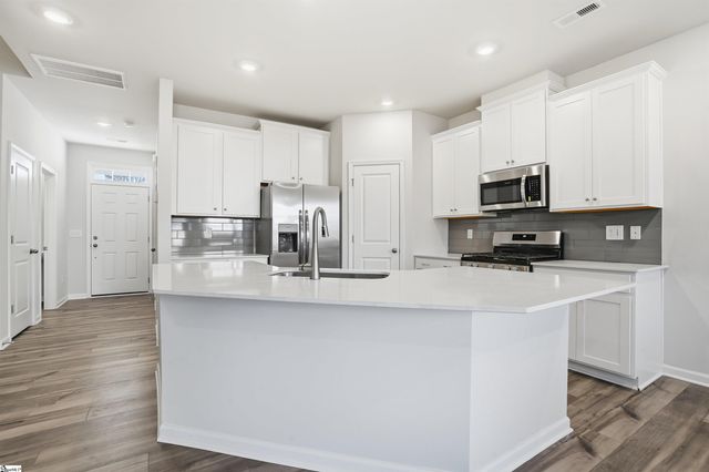 1760 Hidalgo Drive, Boiling Springs, SC 29316