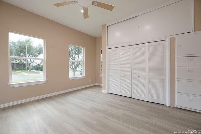 1411 McKinley, San Antonio, TX 78210