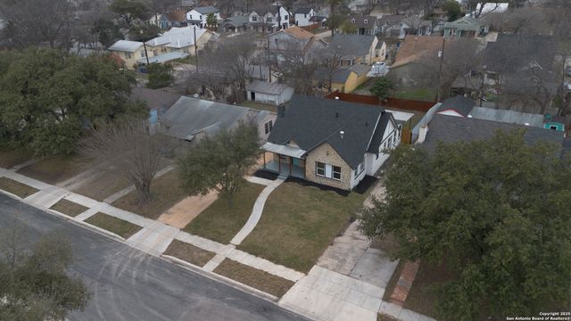 1411 McKinley, San Antonio, TX 78210
