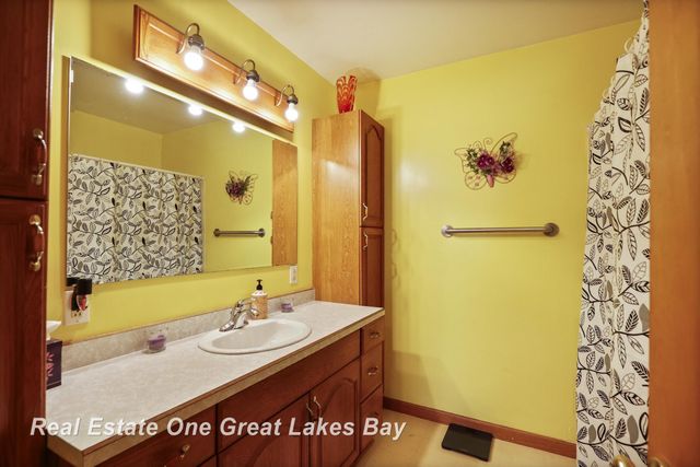 2505 Blake Street, Saginaw, MI 48602