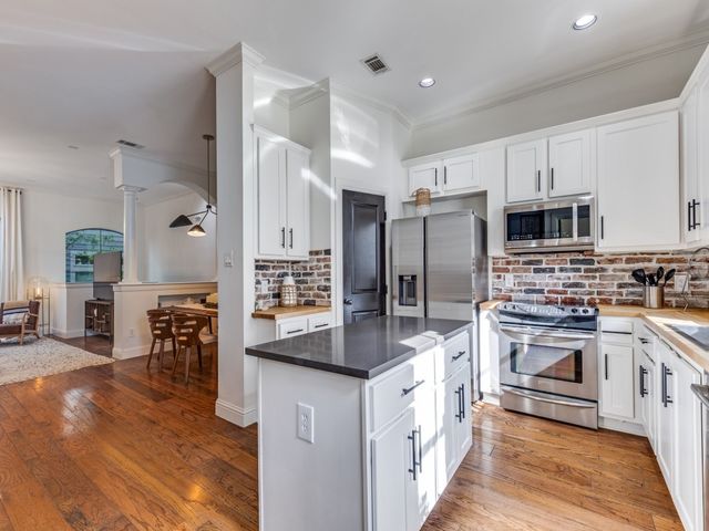 3124 Carmel Street, Dallas, TX 75204